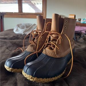 LL BEAN Women's Brown and Black Duck Boots